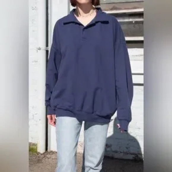 brandy sweatshirt - Picture 2 of 2